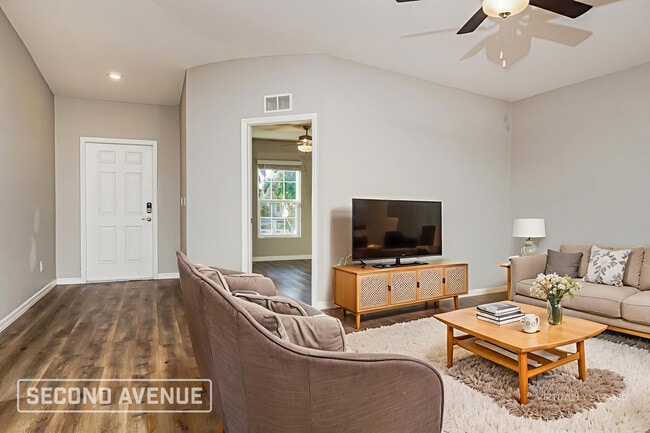 Building Photo - 18396 Moonshadow Ave.