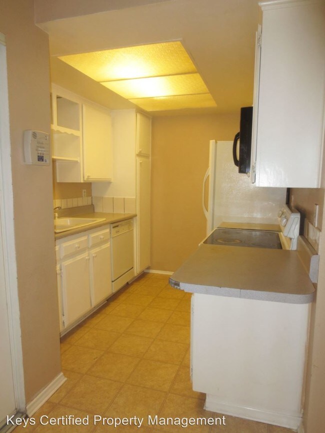 Foto del edificio - 5702 Bates St