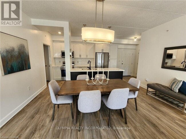 Building Photo - 5629-5629 Swayze Dr