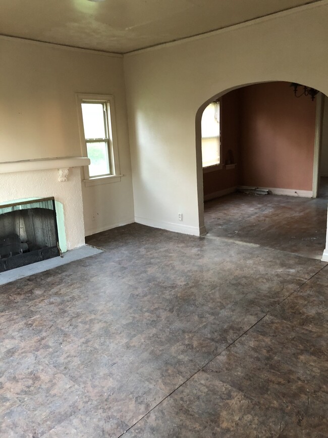 Foto del edificio - Three bedroom one bath home