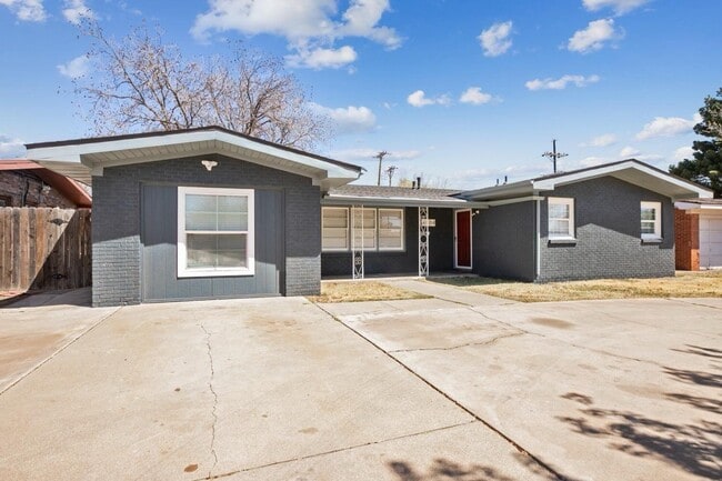 Foto del edificio - 4804 44th St