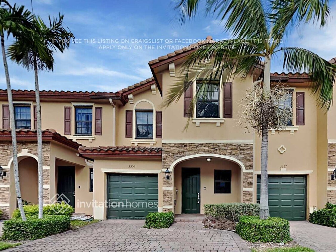 Foto principal - 3353 SE 2nd Ct