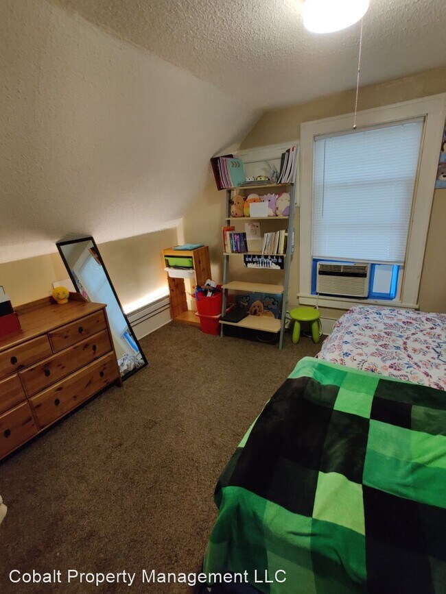 Foto del edificio - 3 br, 2 bath House - 722 Morgan Ave N