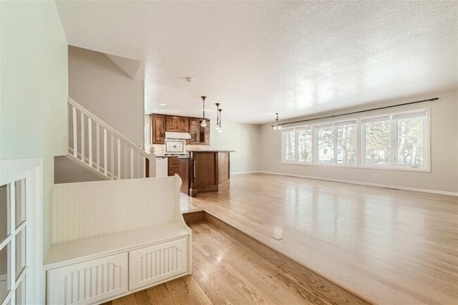 Building Photo - 11315 Lanewood Cir, Eden Prairie, MN, 55344