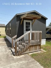 Building Photo - 1740 E U.S. Business 83