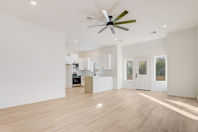 Foto del edificio - 10514 Ashville Dr