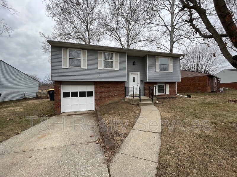 10 Rodney Ct, Beech Grove, IN 46107 House Rental in Beech Grove, IN