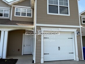 Building Photo - 2319 Talbott Way