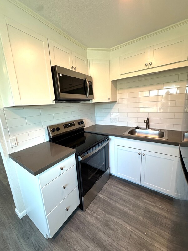 Foto del edificio - 600 E Harvard Rd