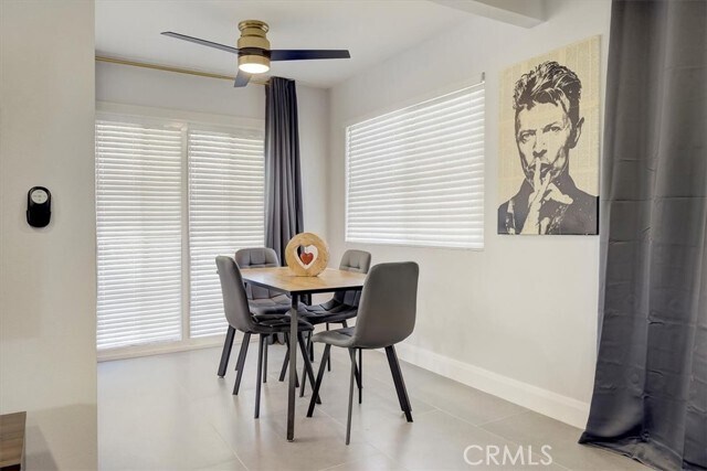 Foto del edificio - 16562 Regina Cir