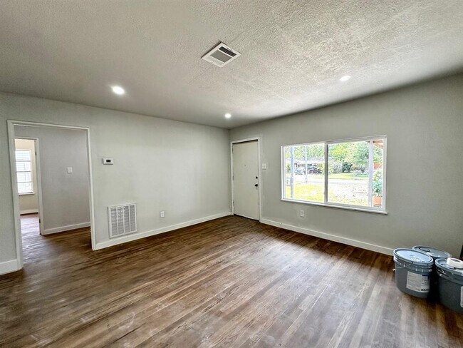 Building Photo - 8131 Herschelwood St