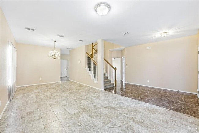 Building Photo - 14 Frontera Rd