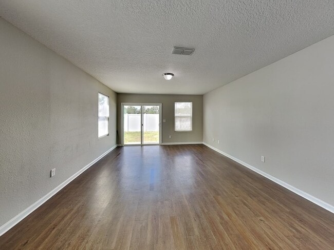 Foto del edificio - 5284 Walkers Ridge Dr