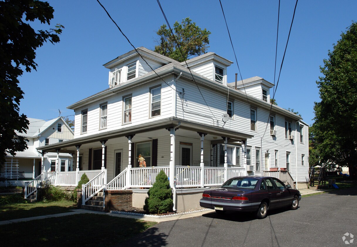 119121 7th Ave, Haddon Heights, NJ 08035 Apartments in Haddon