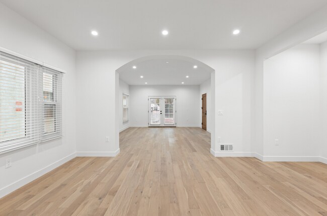 Foto del edificio - 6511 Orange St. Los Angeles, CA 90048