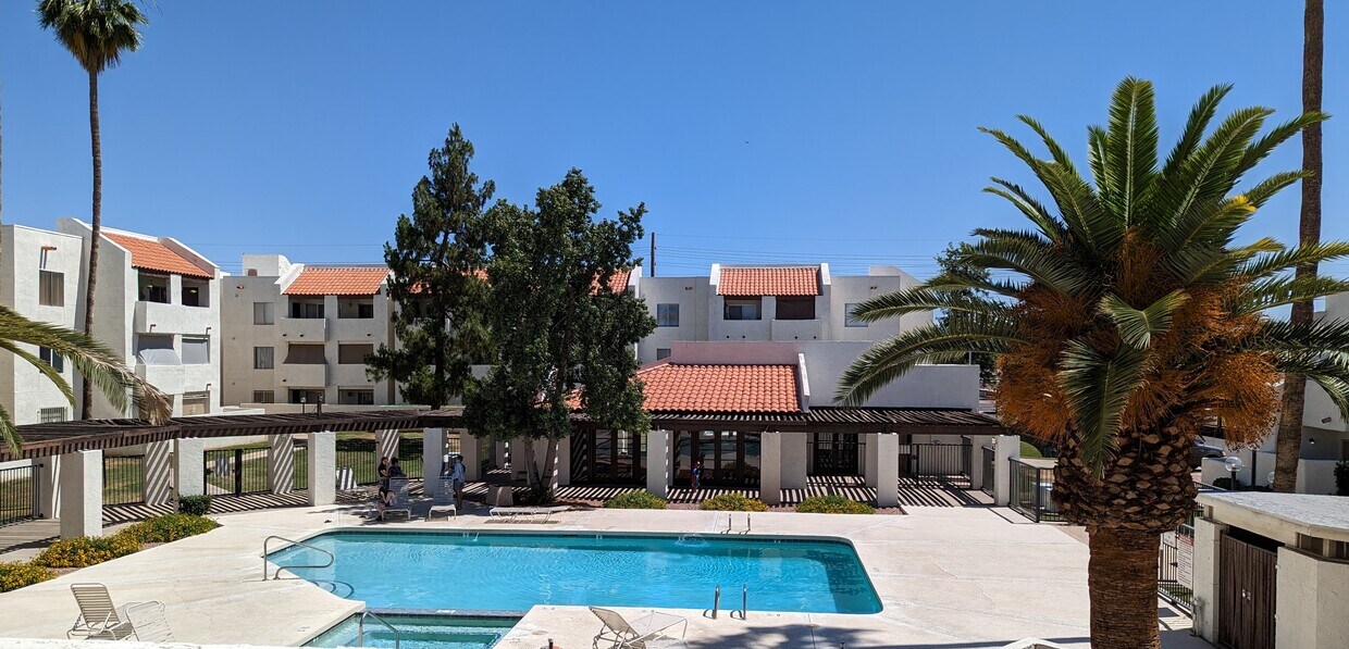 4730 W Northern Ave Unit condo number 2140, Glendale, AZ 85301 Condo