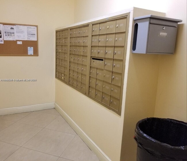 Foto del edificio - 2280 SW 32nd Ave