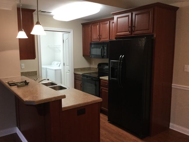 Foto del edificio - 12504 Townepark Way