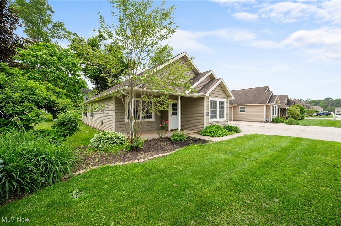 3031 Logan Ln N Rock Creek, OH 44084 – photo 3