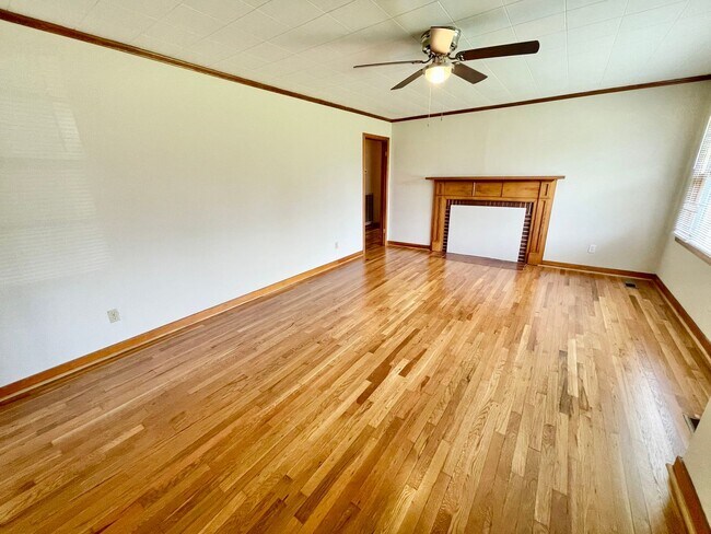 Foto del edificio - Super Clean 3 bed 2 bath home in Athens in...