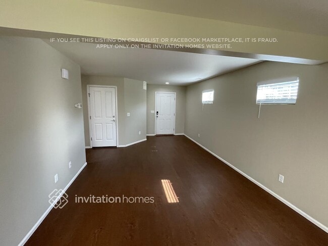 Building Photo - 3524 Celebration Ave E