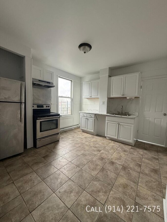 Photo - 15 Cedar St Apartment