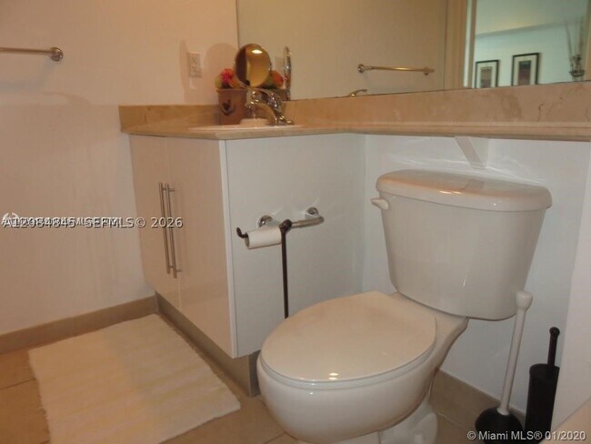 Foto del edificio - 335 S Biscayne Blvd