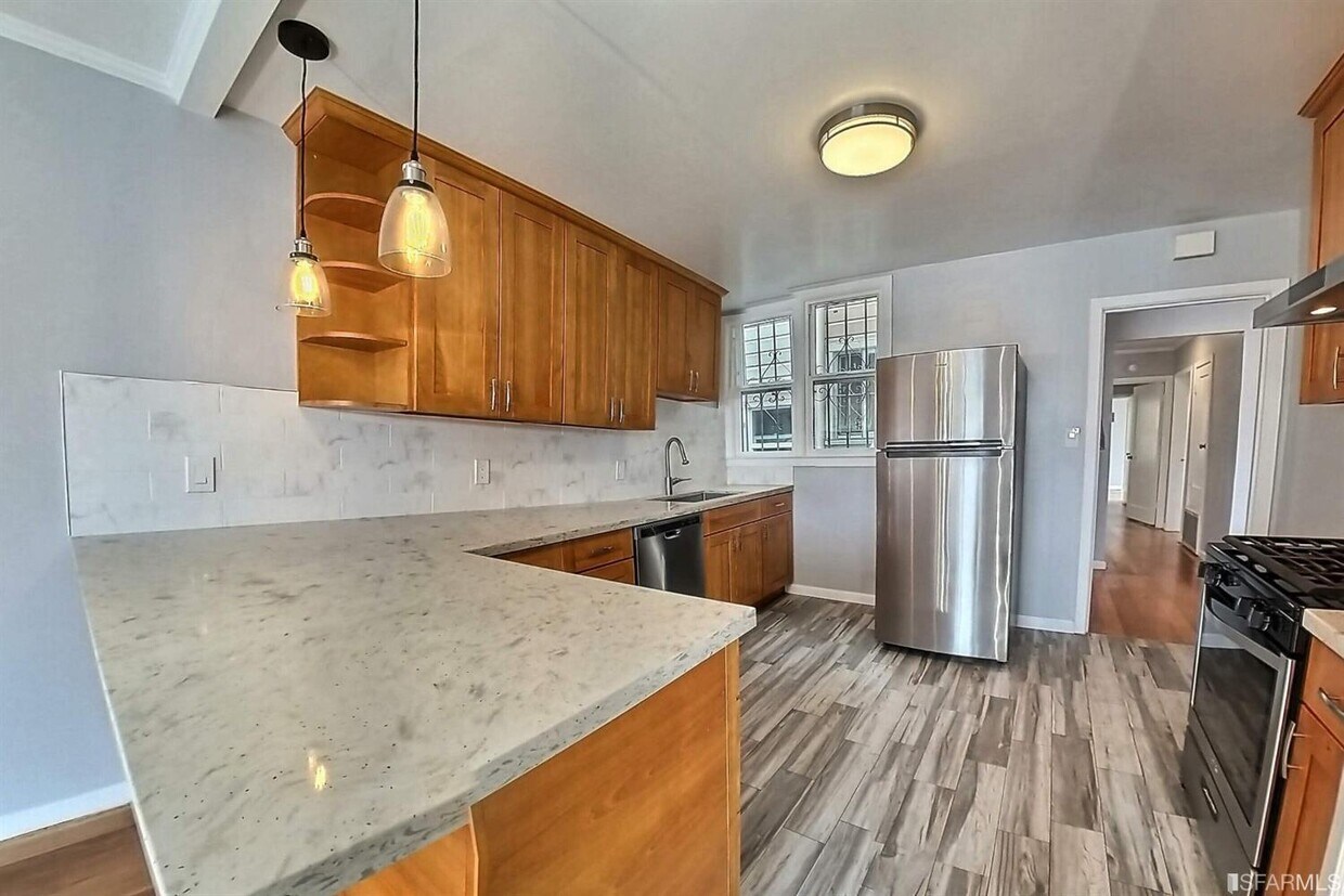 Foto principal - 1440 Pacheco St