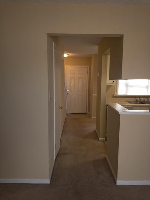 Building Photo - 317 E. Montcastle Dr. Unit #A