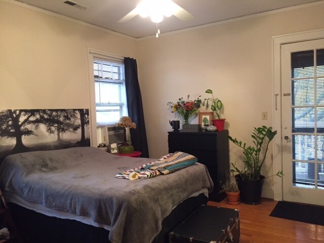 Foto del edificio - 1823 E 5th St