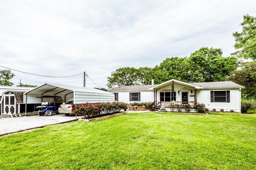 19 Little Lake Cir, Huntsville, TX 77320 House Rental in Huntsville