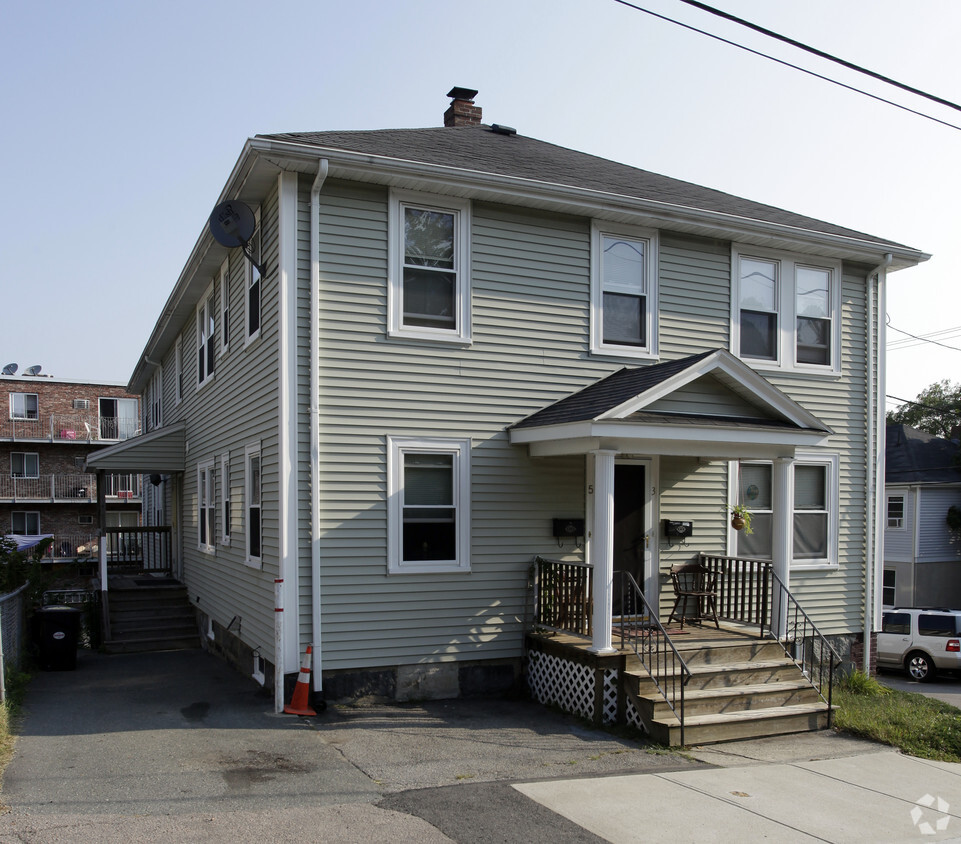 Building Photo - 391-393 Granite St