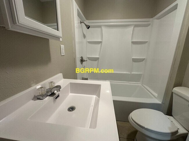 Foto del edificio - 3 BD, 1 BA, Home in North Little Rock