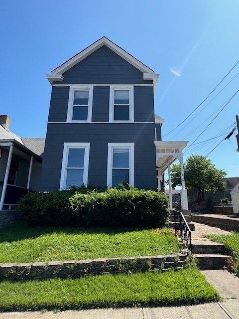 Building Photo - Nice single-family home in downtown Dayton