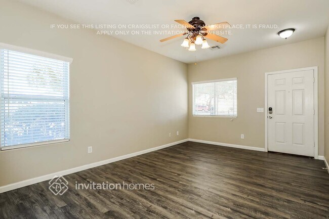 Foto del edificio - 13988 N 132nd Ct