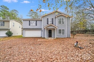 814 Mt Holly-Huntersville Rd