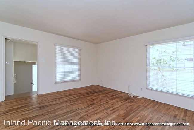 Foto del edificio - 2510 Gates Ave