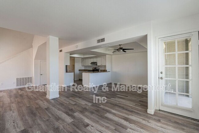 Foto del edificio - 2335 W Desiree Ln