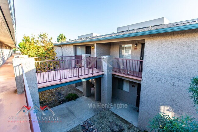 Foto del edificio - 4354 N 82nd St