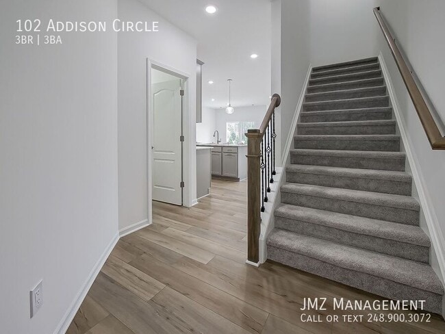 Building Photo - 102 Addison Cir