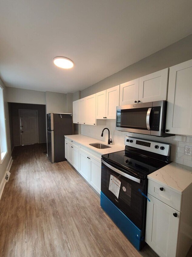 Foto principal - 1015 Perry St