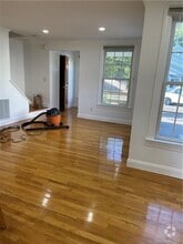 Building Photo - 88 Garden Dr