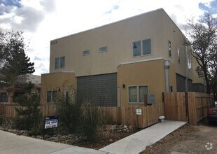 Building Photo - 2120 Lead Ave SE