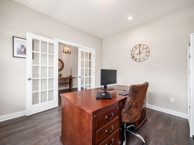 Foto del edificio - 7404 Yarrow Run Rd