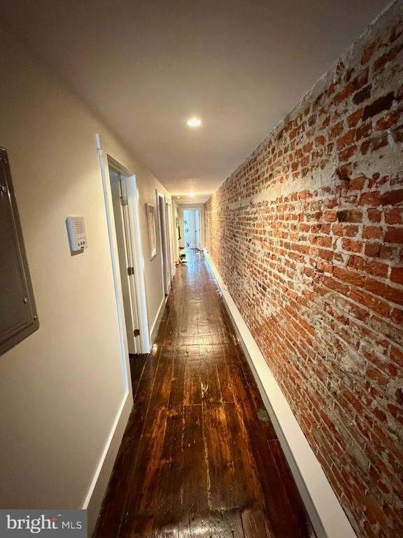 Foto del edificio - 126 N 3rd St