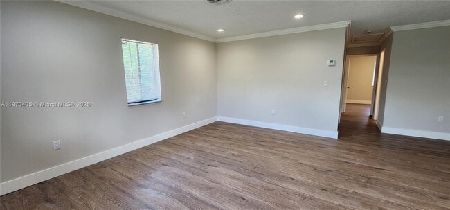 Building Photo - 6121 SW 39th St