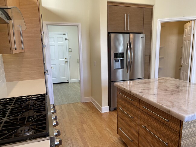 Building Photo - 4259 Calle Mejillones