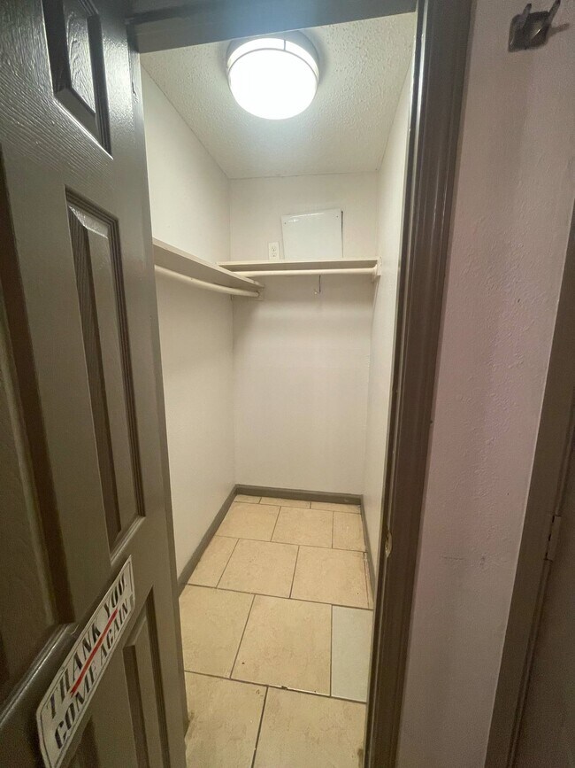 Foto del edificio - 3028 Avenue M