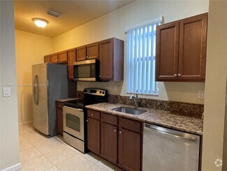 Building Photo - 9204 SW 170th Ct
