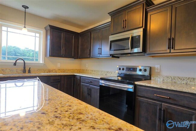 Foto del edificio - 106 Hulsey Ln